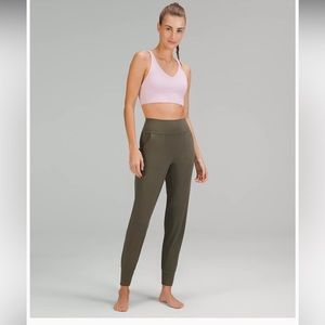 Like new! Lululemon High Rise Align Jogger
